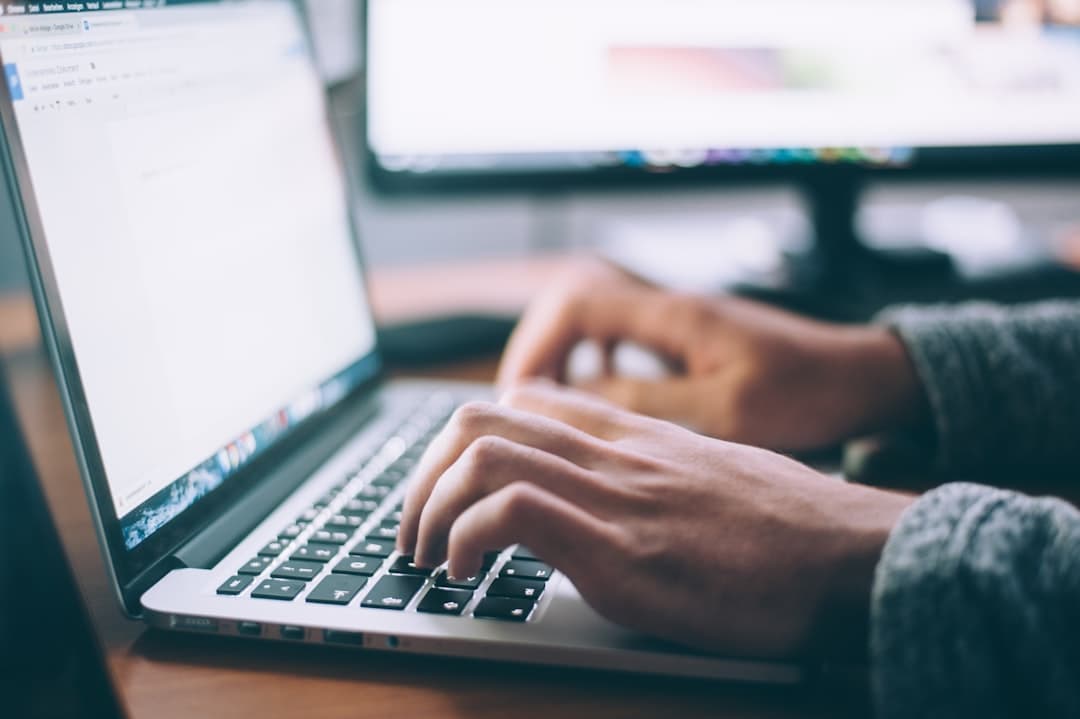 Investor using software for market research